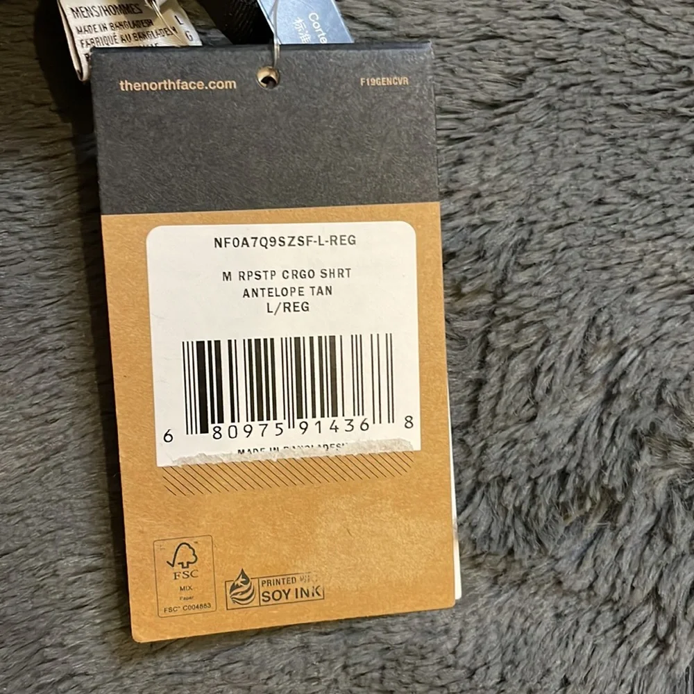 NWT Men’s North Face Cargo Shorts - Picture 3 of 4